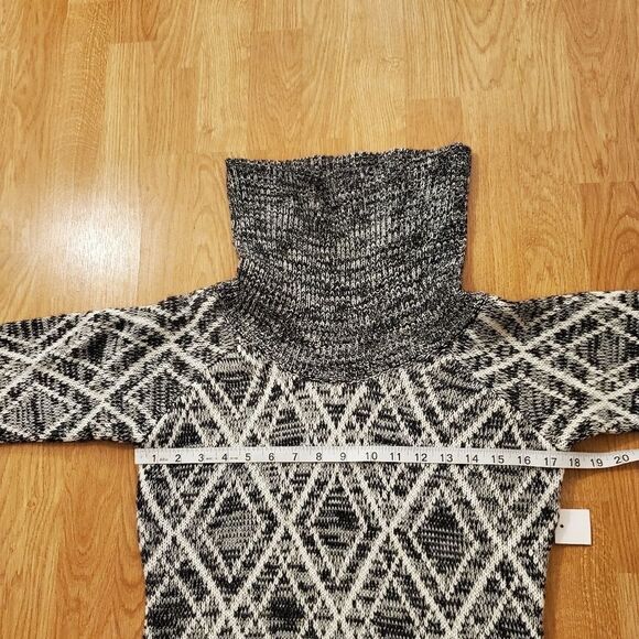 Papillon Cozy Sweater Dress sz Medium - Picture 8 of 11